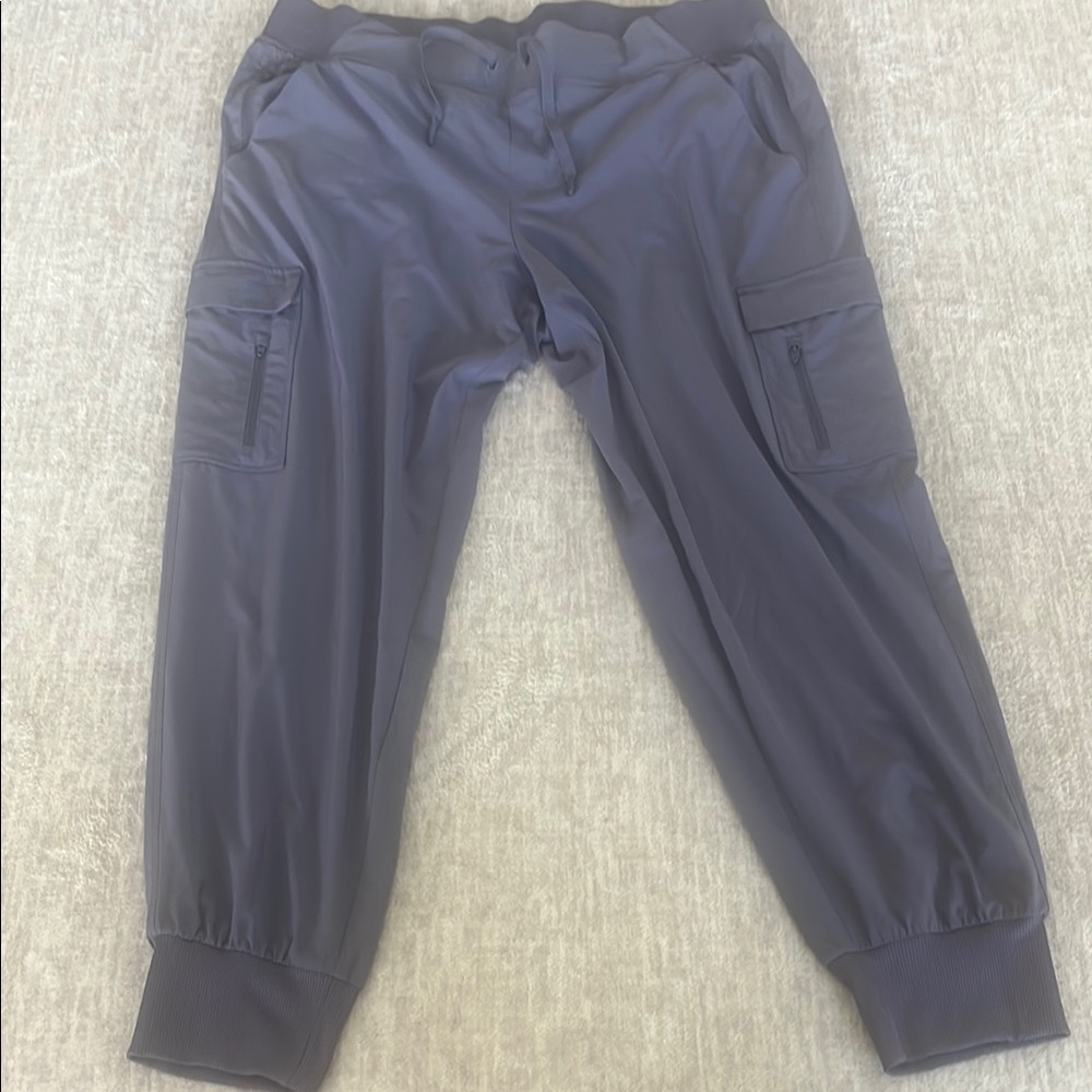 Purple Jogger Pants with Elastic Waistband and Relaxed Fit